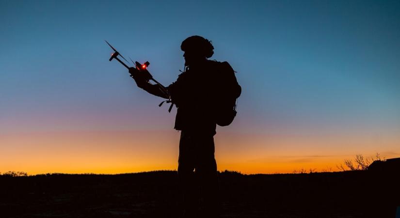 Nagyon súlyos támadást indított Irán az USA bázisa ellen – érkeznek a részletek