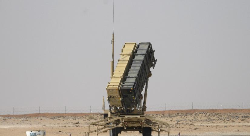 12 amerikai katona és legalább 2 repülő sérült meg a szaúdi bázis elleni iráni támadásban