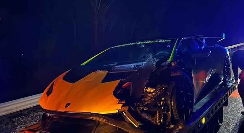 Őzet gázolt, totálkáros lett: összetörte Lamborghinijét a fiatal