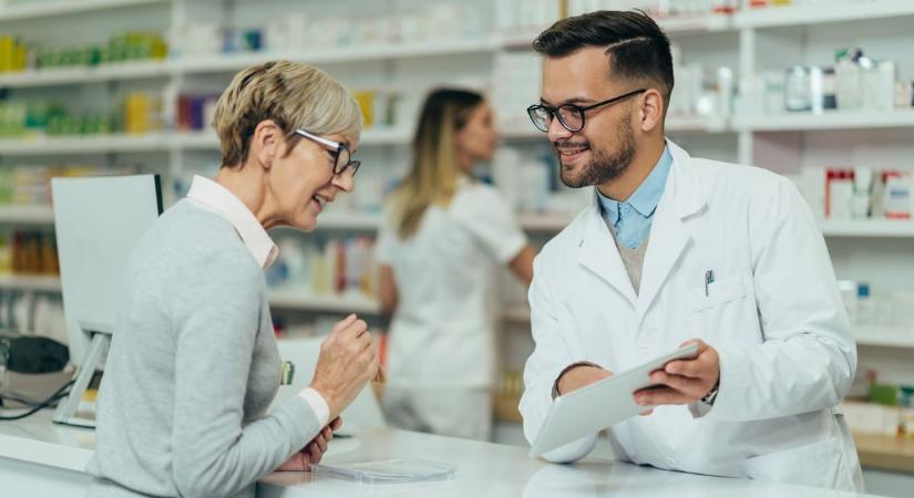 Jöhetnek az olcsóbb gyógyszerek – Több tucat készítmény kerülhet tb-támogatás alá