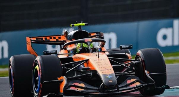 Norris: Egész hétvégén csak futok a többiek után