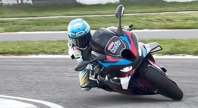 Hatévesen a 200 lovas motoron - Itt születnek a jövő bajnokai?