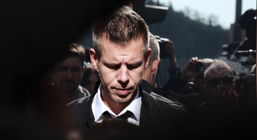 Magyar Péter lebukott, az ország túlsó végéből buszoztatta a balhézó tiszásokat Győrbe