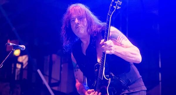 Elhunyt Ross "The Boss" Friedman, a Manowar alapító gitárosa