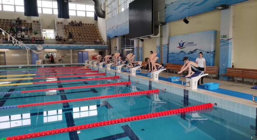 Hétfőn ismét Vásárhelyen rendezik az országos református úszóversenyt