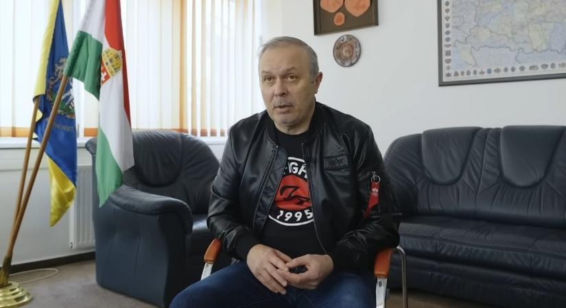 Kilépett a KDNP-ből az akkuüzem miatt a Fideszre megharagudó polgármester, és azt üzente: aljasság pénzért hamis jövőt ígérni