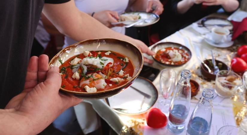 Ezeket az ételeket fogyaszd, és eltűnik a reflux