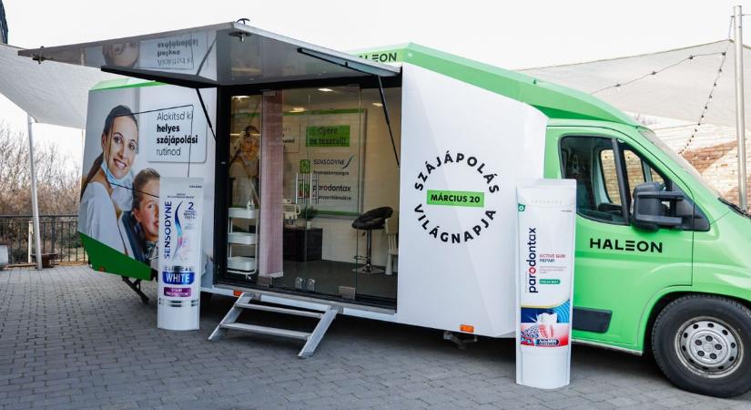 Győrbe érkezik az ingyenes fogászati szűrőbusz vasárnap