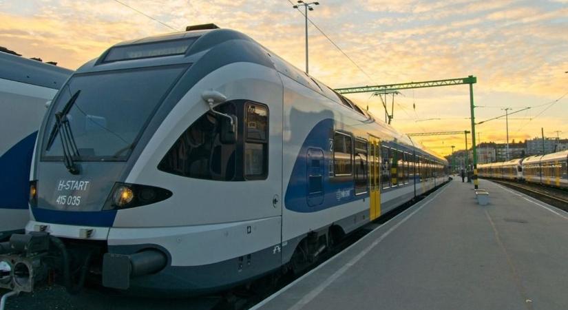 Változik a menetrend Dunaújváros felé, új időpontokra kell készülni