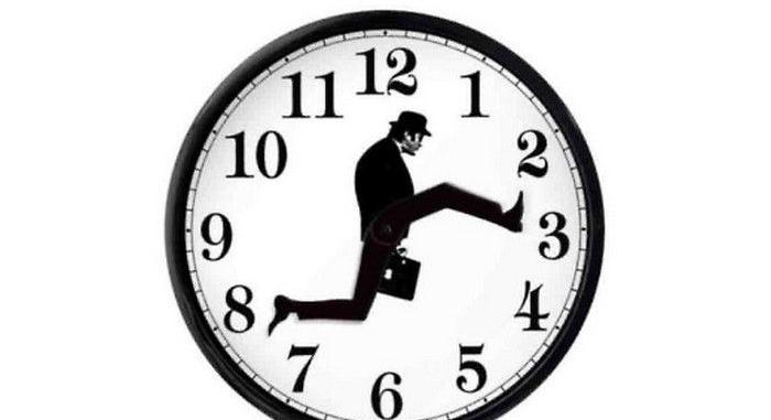 Óraátállítás: a vonat- és buszközeledést is érinti