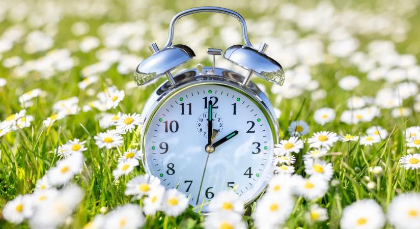 Az óraátállítás története – Vajon hogyan kezdődött?