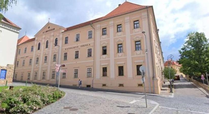 Országosan is kiemelkedő eredményt ért el a pécsi gimnázium