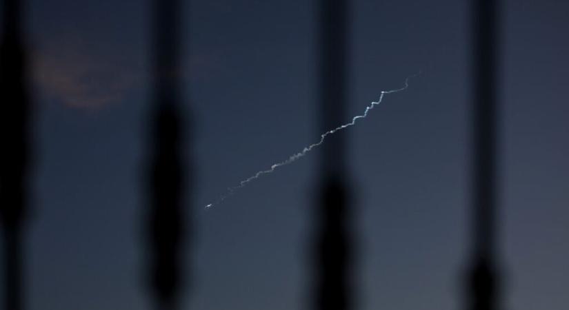 Jemen beszállt az iráni háborúba, a húszik Izraelt lőtték