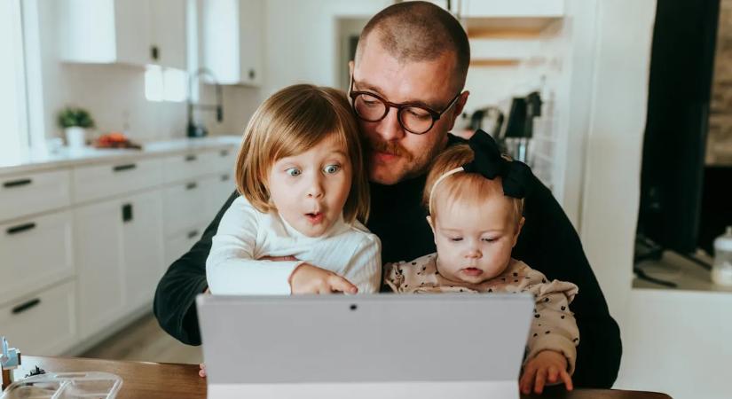 Kitiltanák a szomszédok a közösségi oldalakról a gyerekeiket