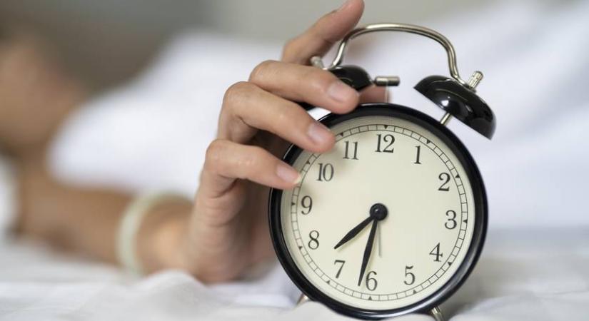 Óraátállítás: ezt a korosztályt zavarja össze leginkább az alvásspecialista szerint