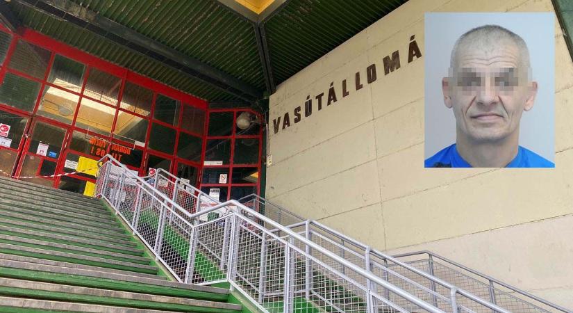 Ha ezt a "taxist" látja Tatabányán, azonnal tárcsázza a rendőrséget