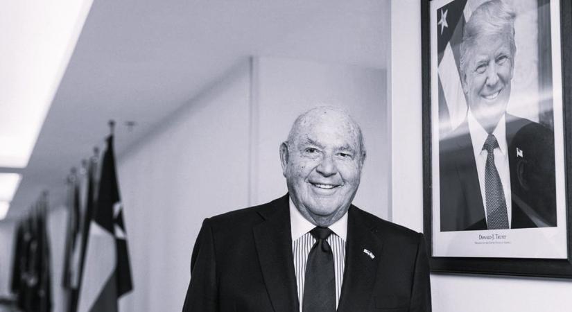 Elhunyt David Cornstein, volt amerikai nagykövet