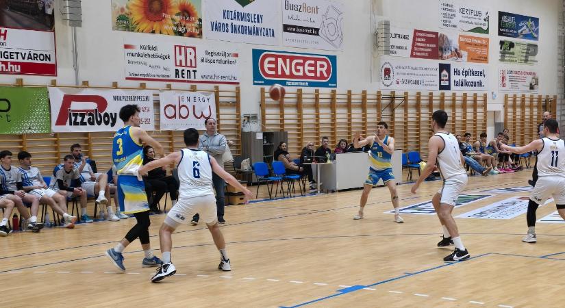 Itt a szezon bravúrja: idegenben nyert a Kosársuli az alapszakasz bajnoka ellen