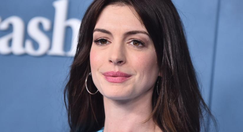 Az önelfogadásról vallott Anne Hathaway, így győzte le a testével kapcsolatos bizonytalanságait
