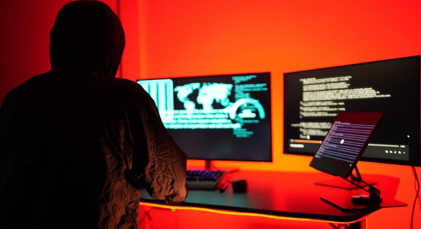 Kikerült az 50 perces videó: kihallgatása során nem zárta ki az informatikus, hogy kémügybe keveredett