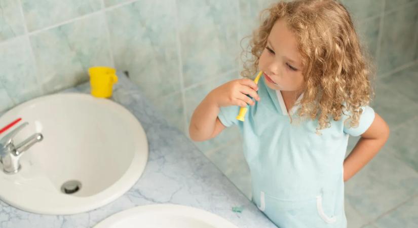 Ez durva: perbe fogták a Colgate-et a gyerekeknek szánt termékei miatt