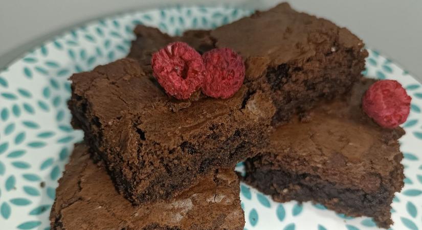 Így lesz tökéletes a brownie: 30 perc alatt készül a csokis csoda, amitől mindenki megnyalja az ujjait!