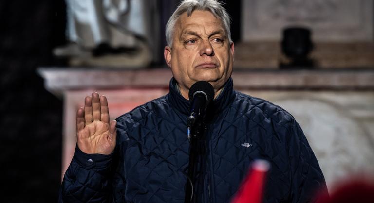 Orbán Viktor élőben tanácskozna követőivel a kampányáról