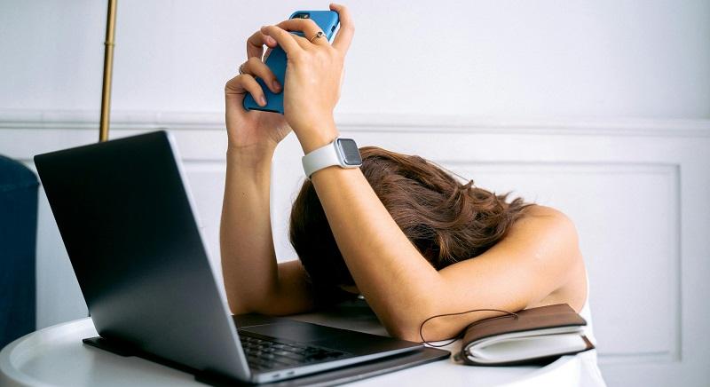 Online gyűlölet: miért támadunk egymásra, és hogyan védekezhetünk? – Pszichológust kérdeztünk