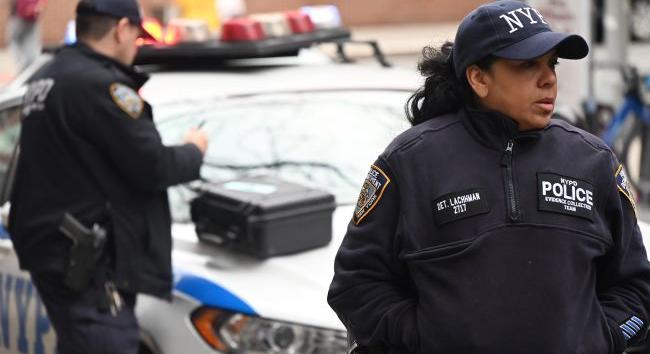 Turistákat szállító helikopter zuhant le Hawaiinál