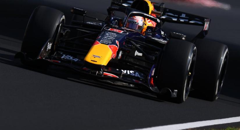 Saját motorral a süllyesztőbe: Tényleg középcsapattá vált a Red Bull?