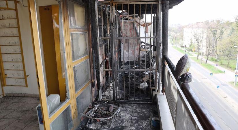 A selyemréti tűz másnapján: tető oda, lakásfelújítás elölről... – fotók, videó