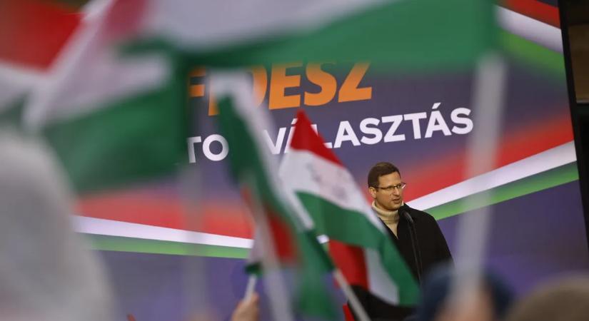 Gulyás Gergely: A békés fejlődésre a garancia Orbán Viktor