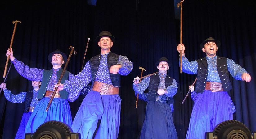 Rákóczi kopogtat: a zene és tánc erejével kelt életre a fejedelem legendája Jászberényben