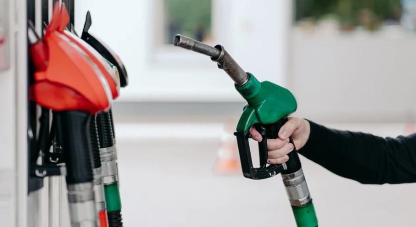 Március 31-én éjjel átmeneti korlátozások lesznek a Mol töltőállomásain