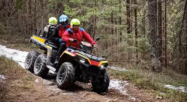 Hegyi mentők segítettek egy turistán a Kárpátokban