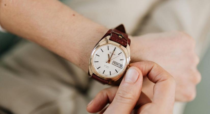 Indul a nyári időszámítás, ne feledjük átállítani az analóg órákat