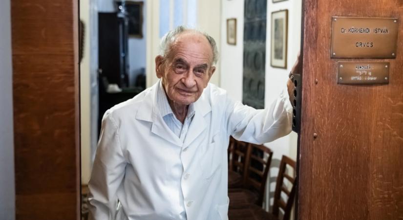 Meghalt az ország legidősebb háziorvosa – a Házipatikának árulta el, miért praktizált még 101 évesen is