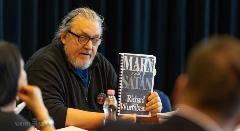 Vidnyánszky tetemre hívja Marxot