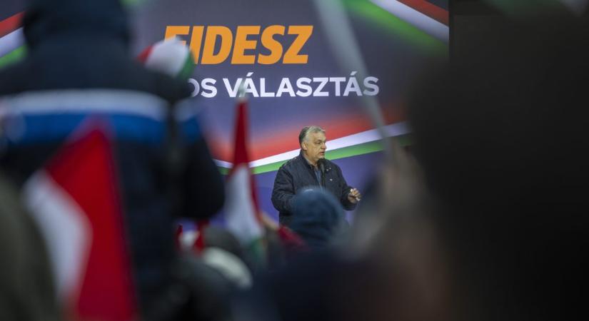 Pécel, naggyűlés – Orbán Viktor: egy ukránbarát kormány tönkretenné Magyarországot, a gyerekek és unokák jövője forog kockán