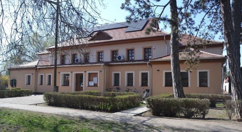 Megújult a balástyai művelődési ház, különleges műsorral készülnek a helyiek