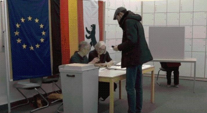 Választás vagy vásár? – A demokrácia ünnepe a hirdetések árnyékában