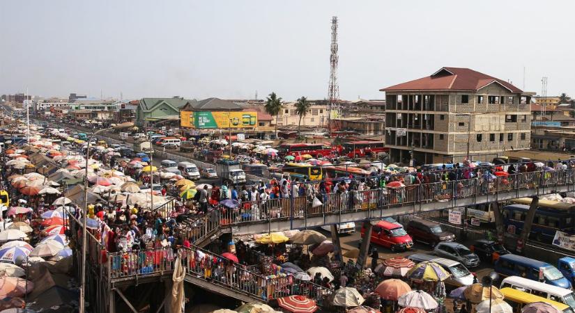 Miért és hogyan kezdtem magányos kalandorként Fekete-Afrika felfedezését épp Ghánában?