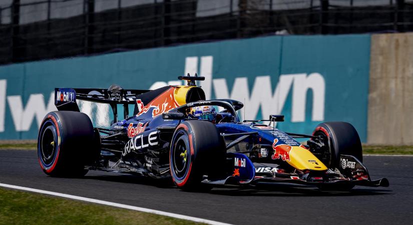 Max Verstappen csak a tizenegyedik helyről rajtol Japánban