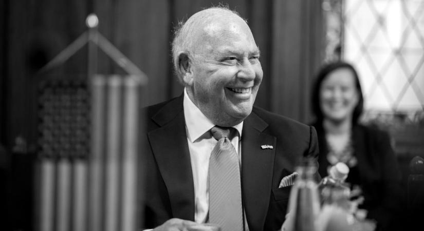 Meghalt David Cornstein, az Egyesült Államok volt magyarországi nagykövete