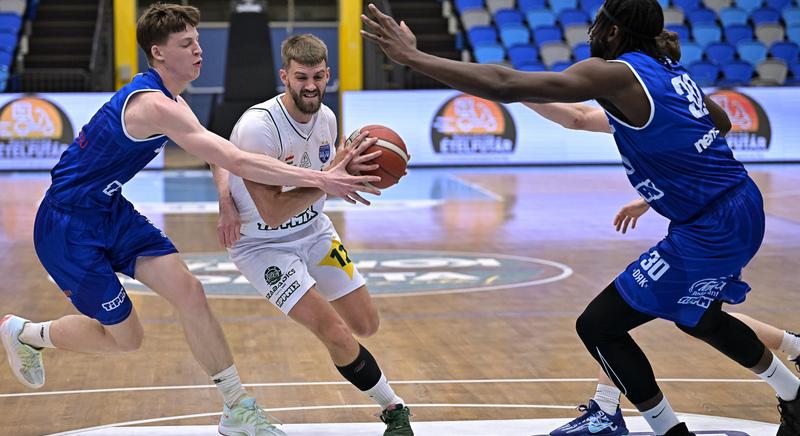 Ismét a hosszabbítás döntött