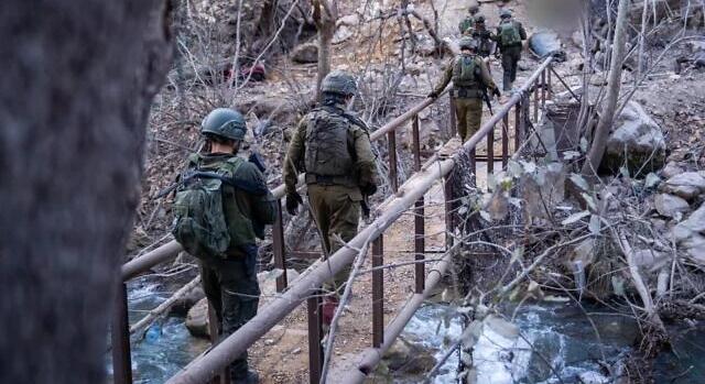 Izrael biztonsági zónát épít ki Dél-Libanonban