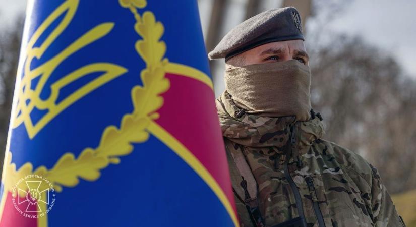 „Ukrajnában mindent az SZBU irányít” – bennfentes beszélt a Mandinernek a külföldön is aktív, rettegett ukrán titkosszolgálat valódi működéséről