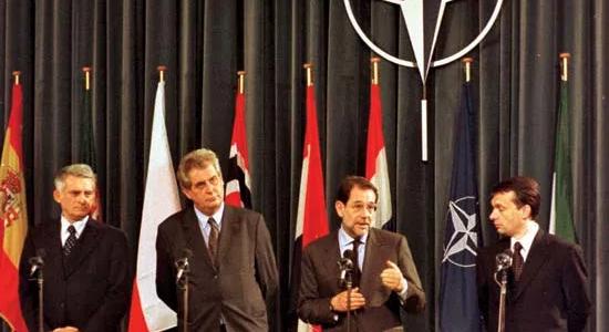 Magyaros belépő a NATO-ba – milyen utunk volt az Észak Atlanti Szövetséghez?