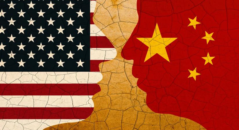 Merre vezet Európa útja a két szuperhatalom között?