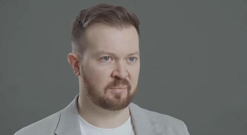 Egykor Izaura, egy tévés szappanopera karaktere felszabadításáért gyűjtöttek, ma meg a globális média meséjével gondosan felépített nárcisztikus rendőrnek